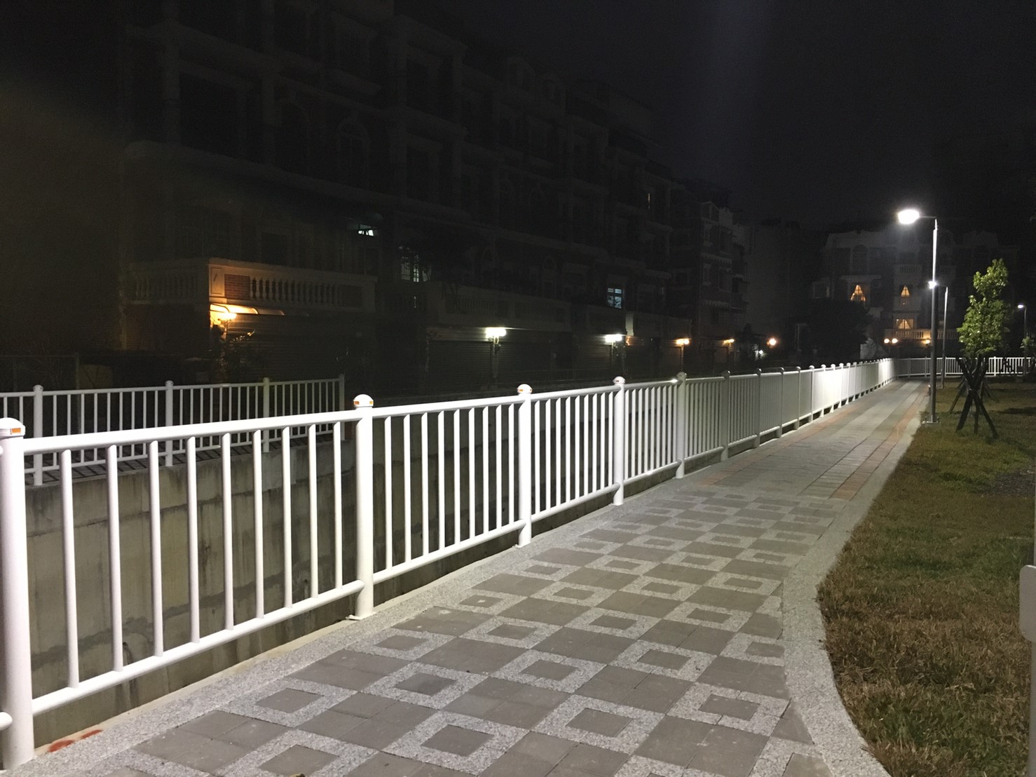 鋁合金欄杆